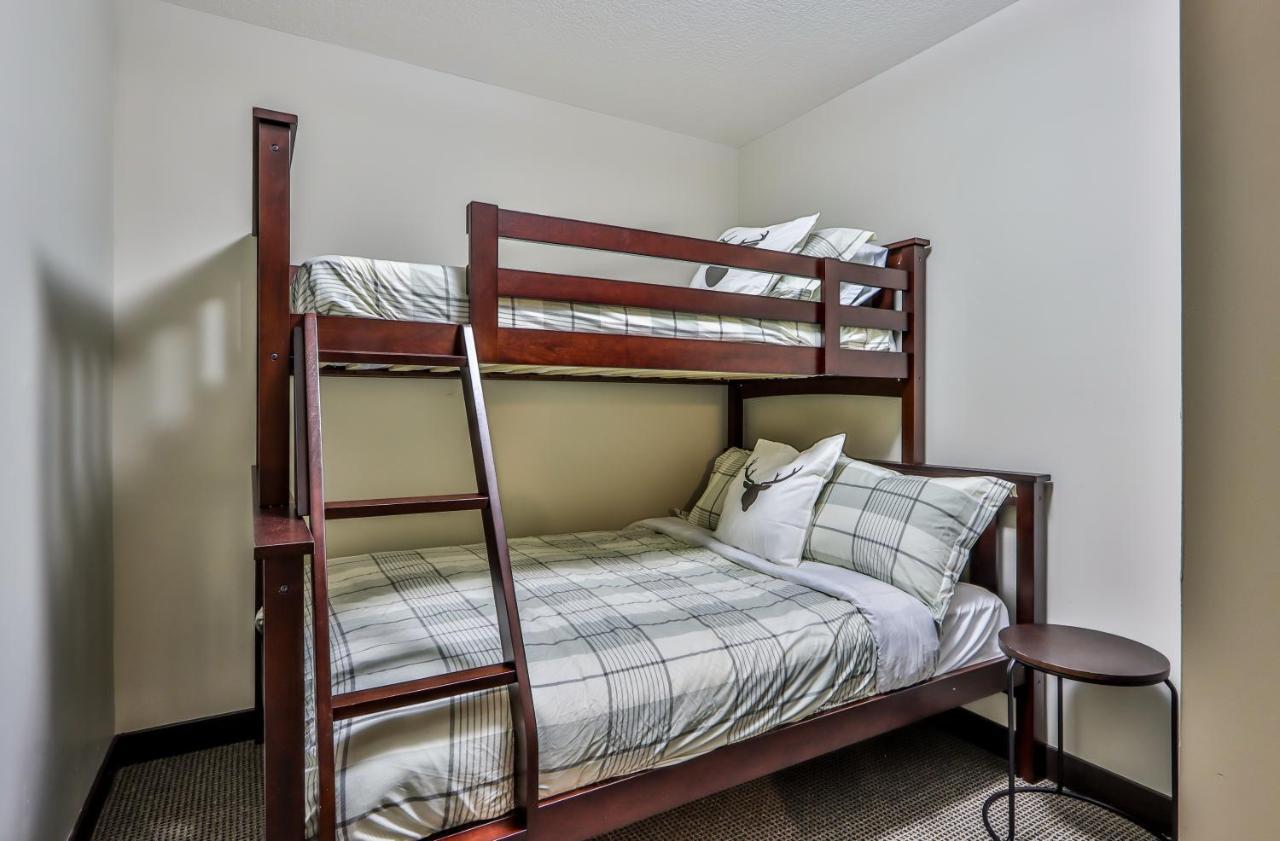 Fenwick Vacation Rentals - Scenic 1 Bedroom Plus Den, Pet Friendly Dead Mans Flats Exteriér fotografie