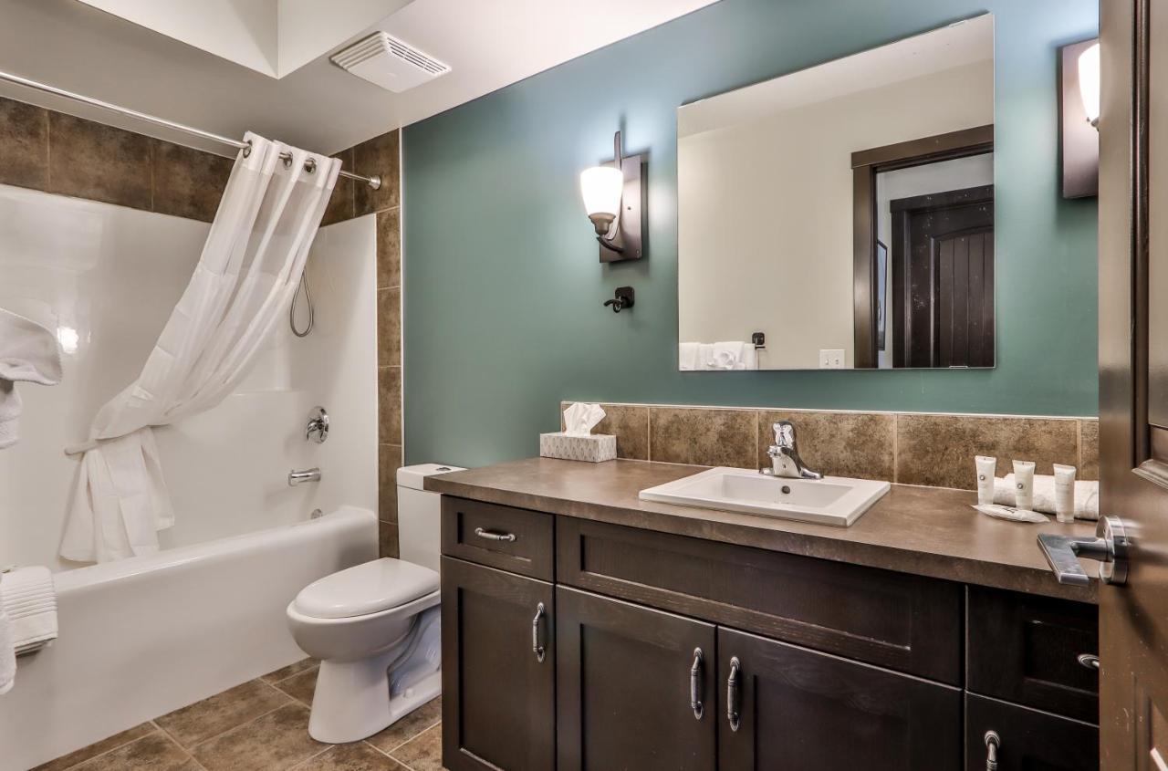 Fenwick Vacation Rentals - Scenic 1 Bedroom Plus Den, Pet Friendly Dead Mans Flats Exteriér fotografie